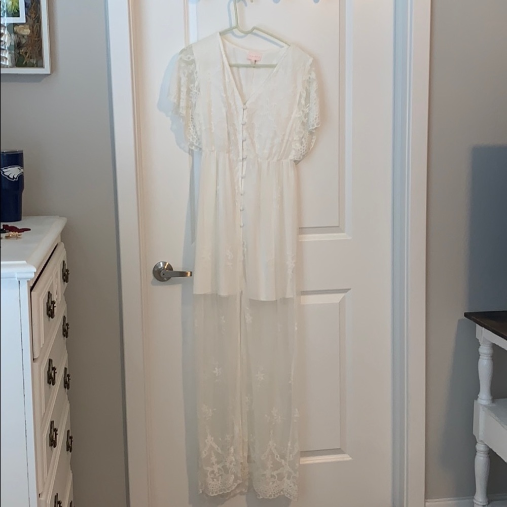 Long white dress
